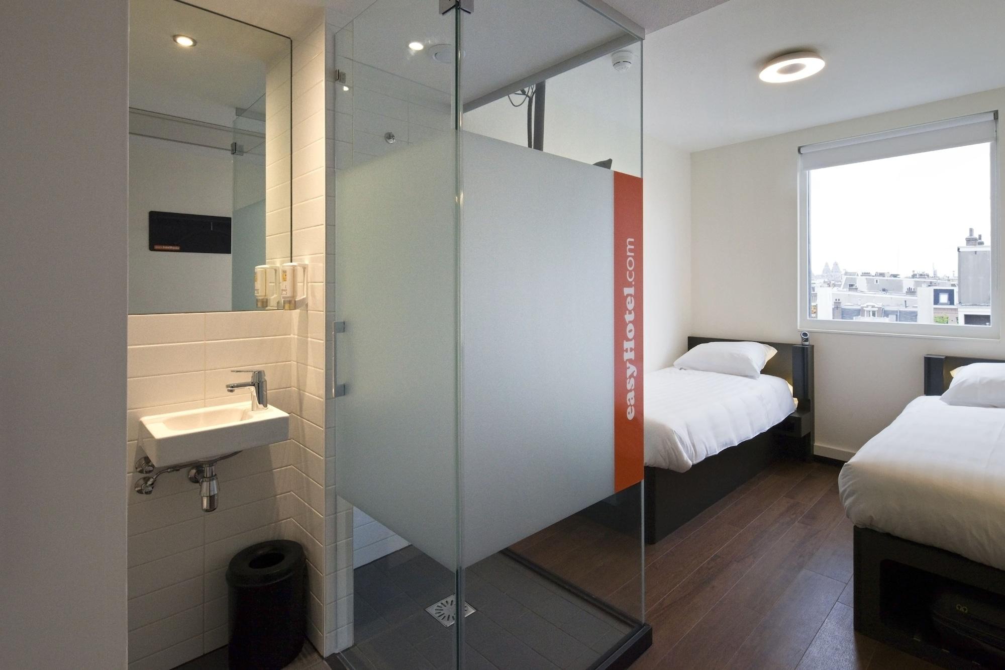 Easyhotel Amsterdam City Centre South Eksteriør billede