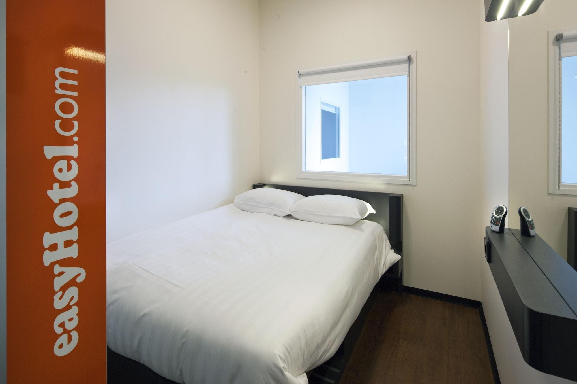 Easyhotel Amsterdam City Centre South Eksteriør billede