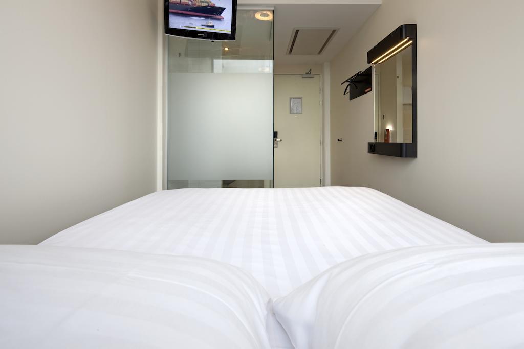 Easyhotel Amsterdam City Centre South Eksteriør billede